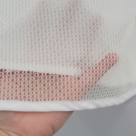 3 For$20 Calvin Klein Jeans tank top size M - Picture 5 of 7